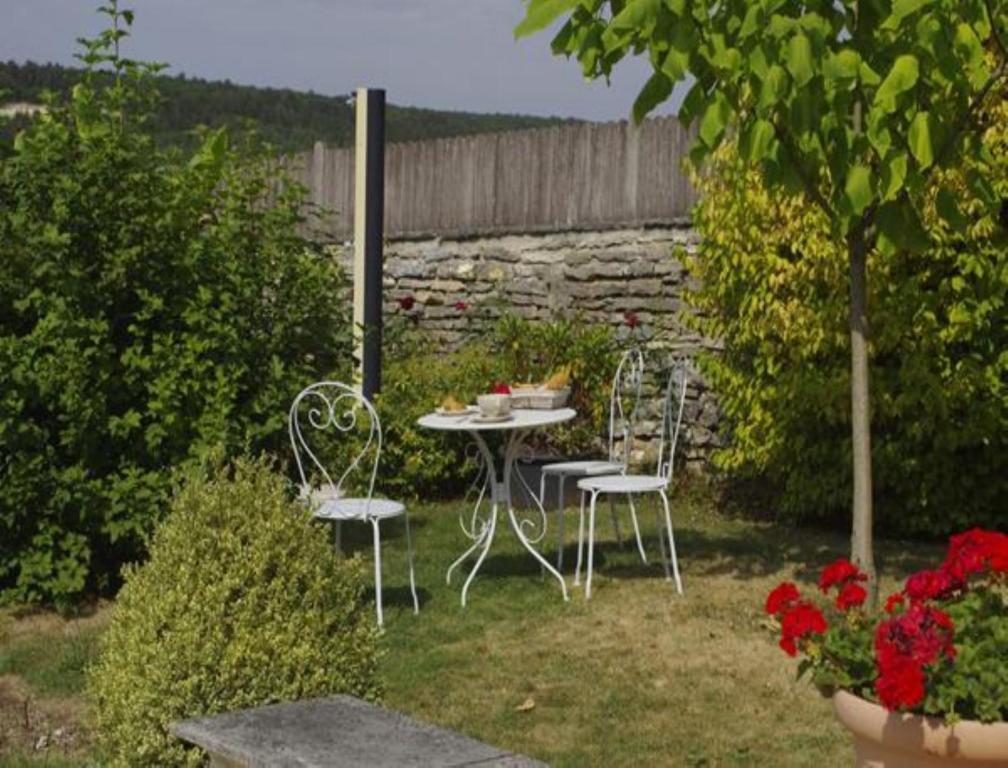 Le Clos Du Murier Chassignelles ภายนอก รูปภาพ